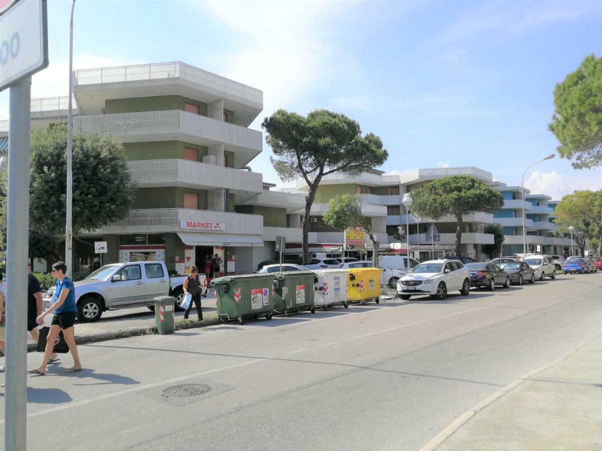 Condominio Moschettieri بيبيوني المظهر الخارجي الصورة