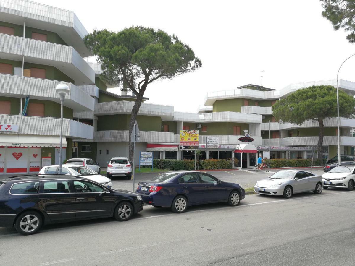Condominio Moschettieri بيبيوني المظهر الخارجي الصورة